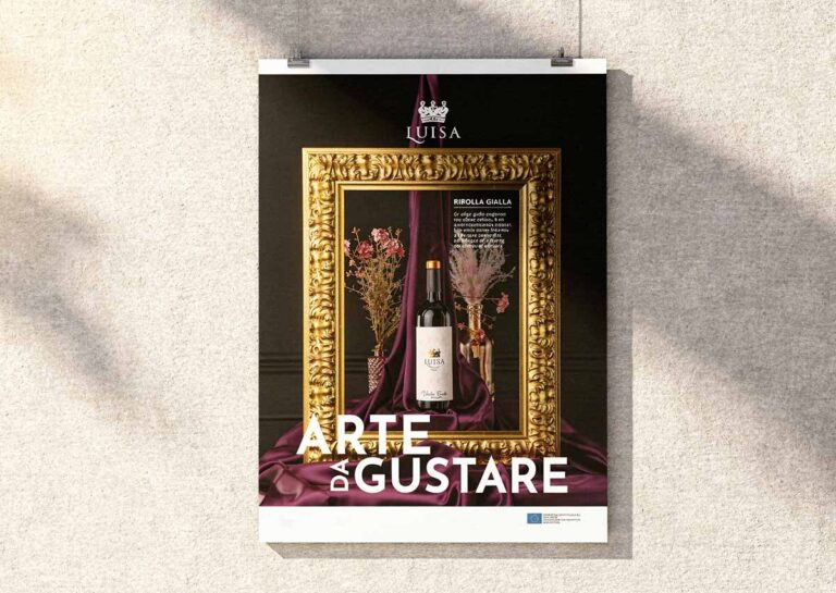 Campagna pubblicitaria per il vino Tenuta Luisa con bottiglia inserita in una composizione artistica